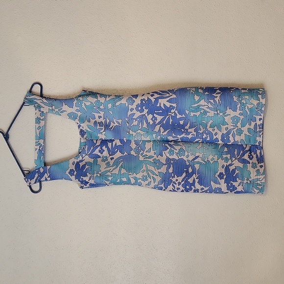 Blue and White Floral Bodycon Dress - Picture 4 of 4